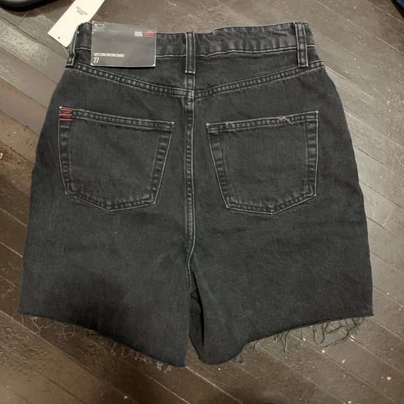 Size 27 BDG ‘90s Denim Short - Picture 2 of 6